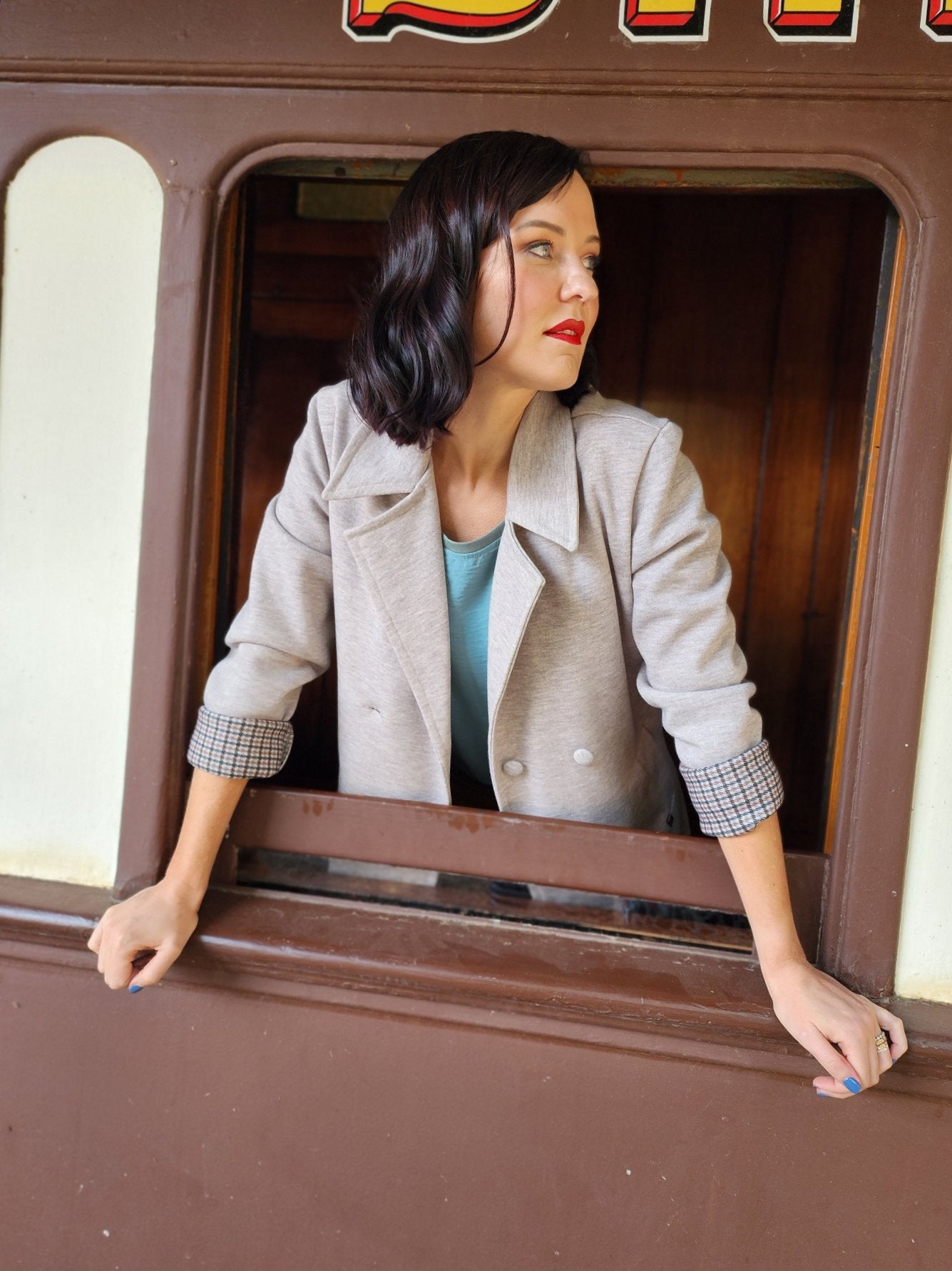 Jane Check Stretcherry (Size XL and 2XL only)