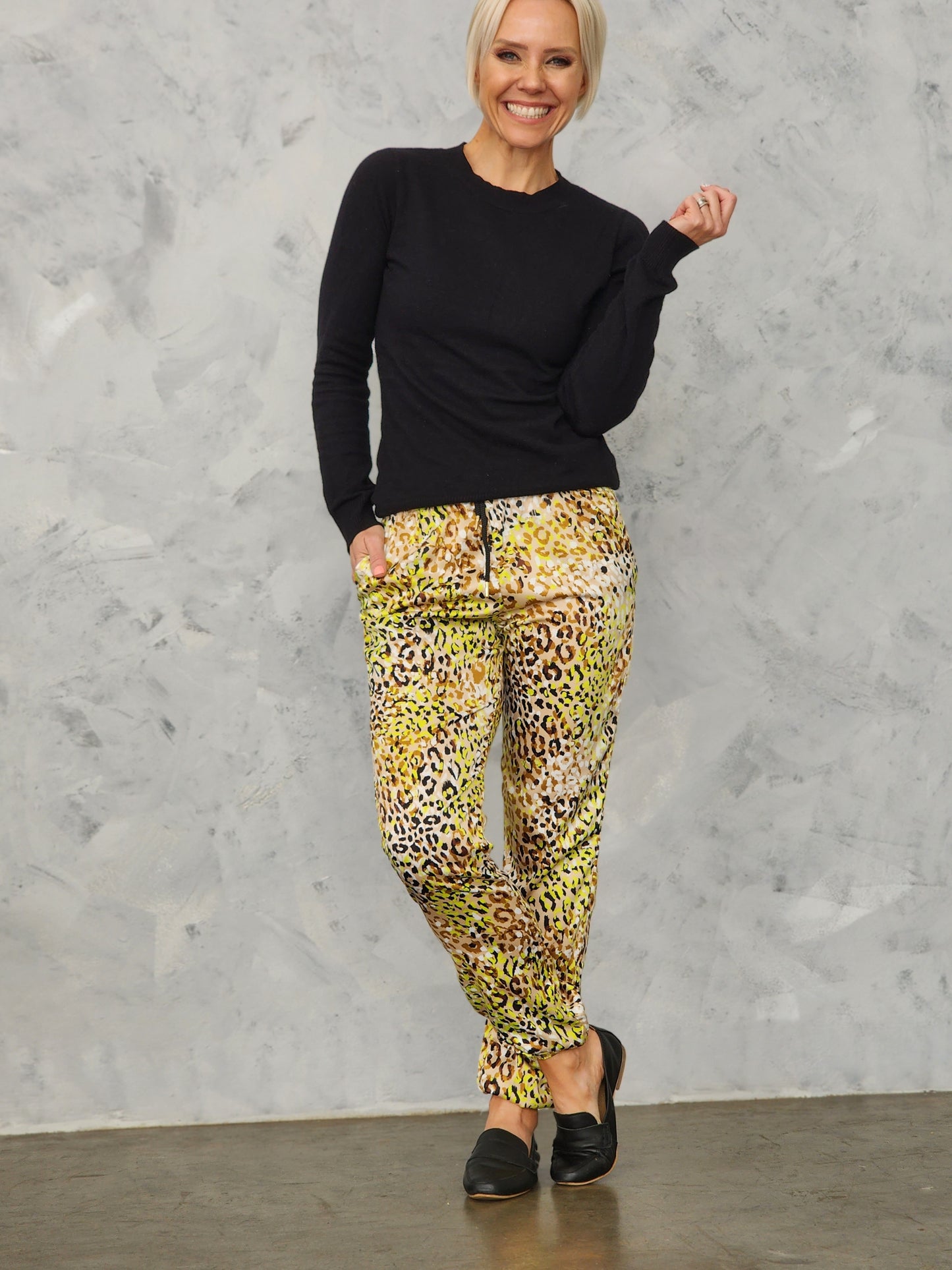 Isla Wild Citrus Joggers