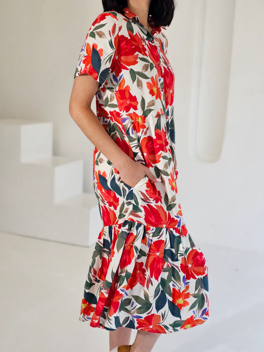 Brittany Midi dress red garden (Size 30)