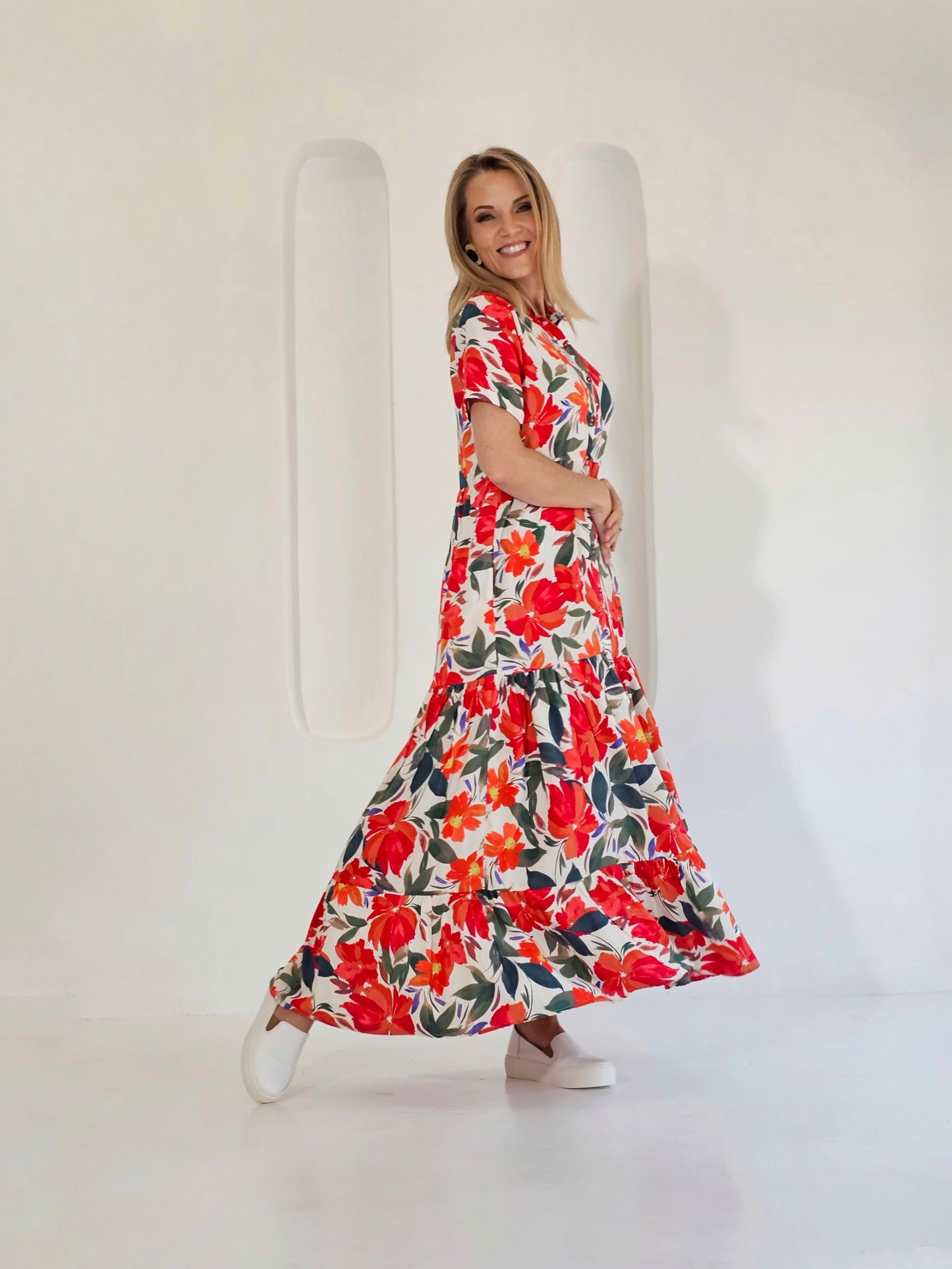 Brittany Maxi Red (Size 40)