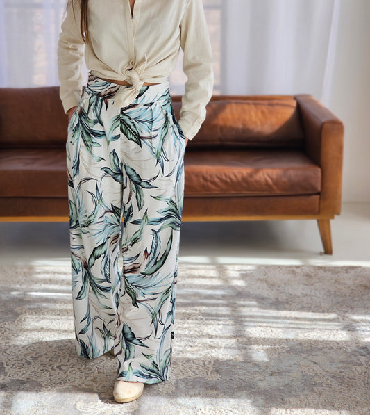 Delia Pants Lily Linen Delivery