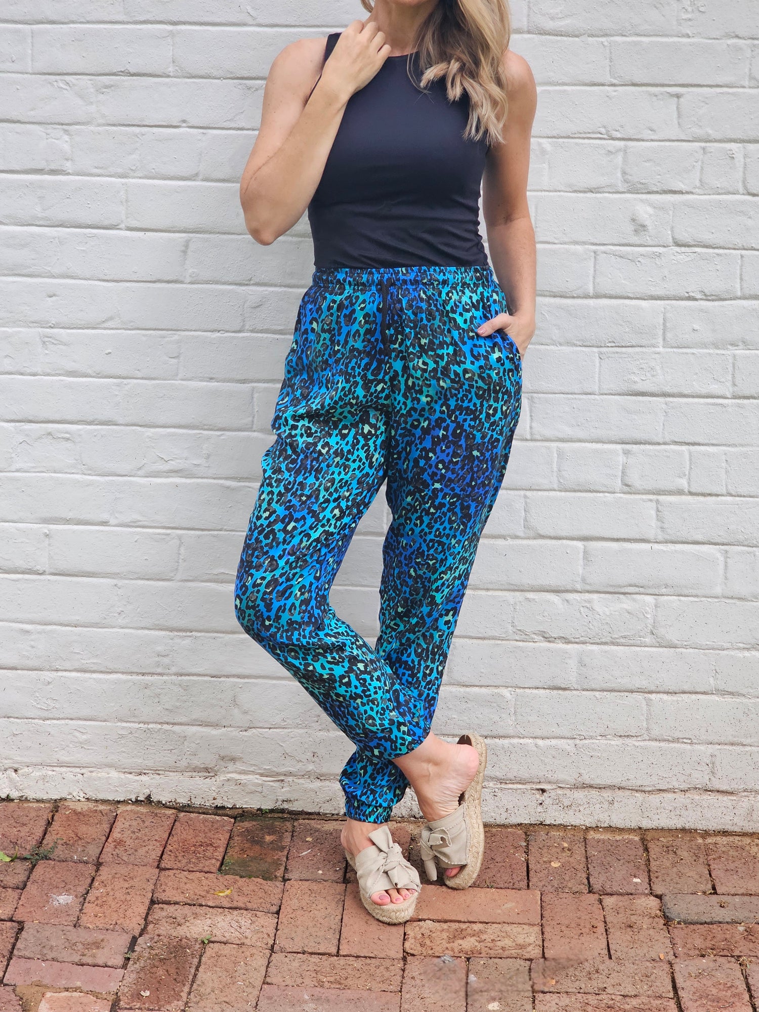 Sample Isla Pants Space Leo (Size 32)