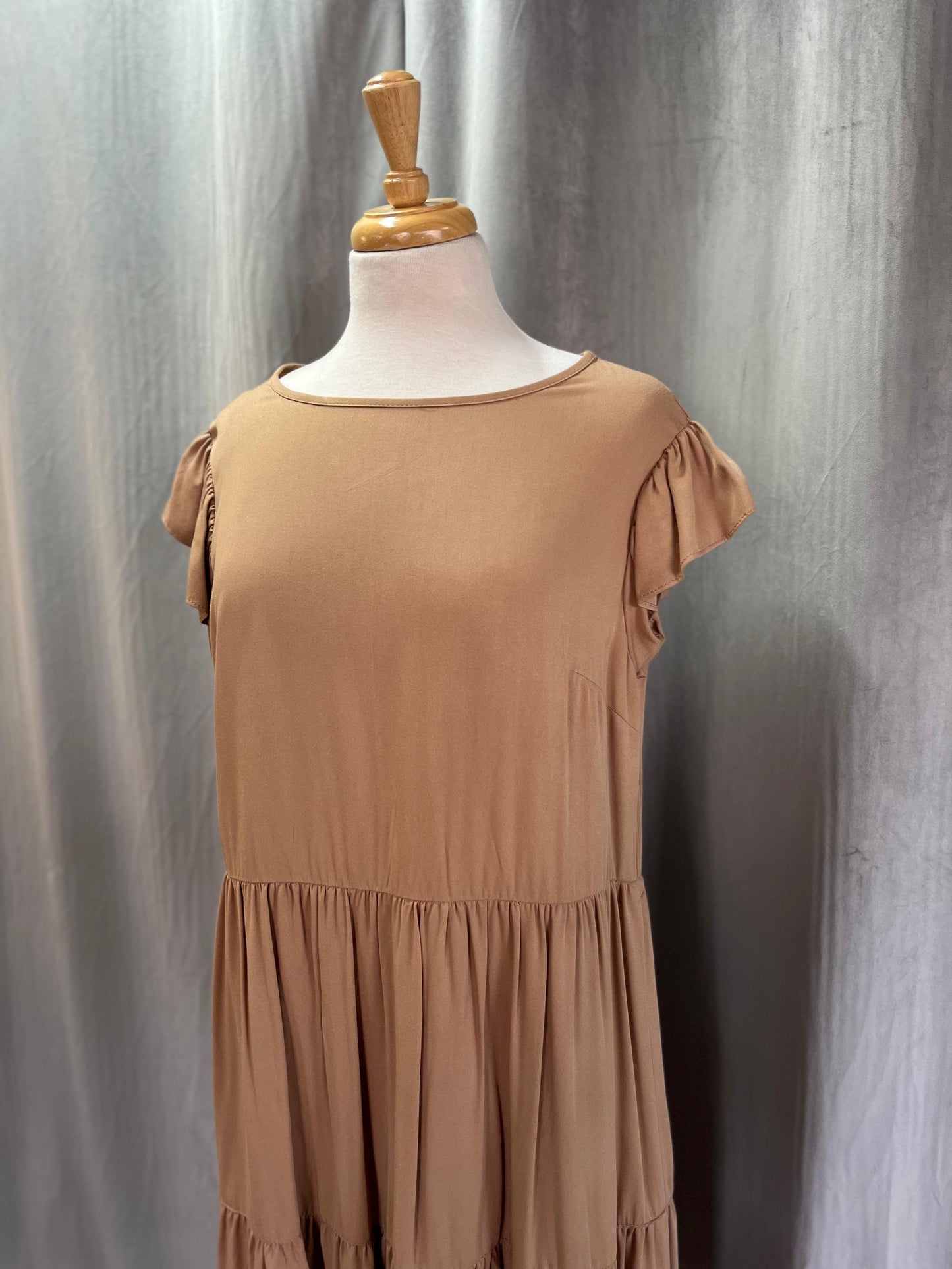 Sample Atlanta Tiered Dress Caramel (Size M)