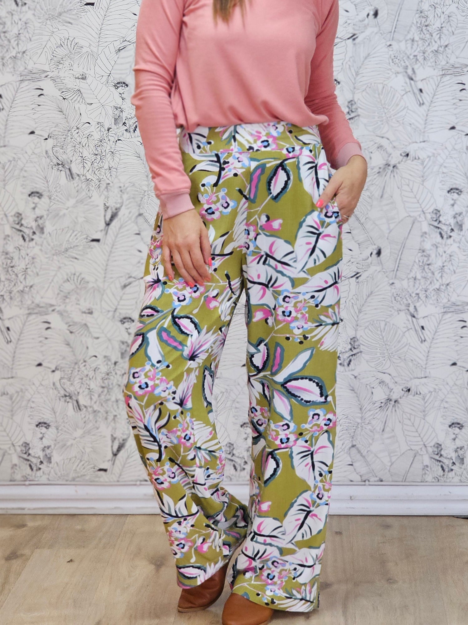 Sandra Pants Olive Palm